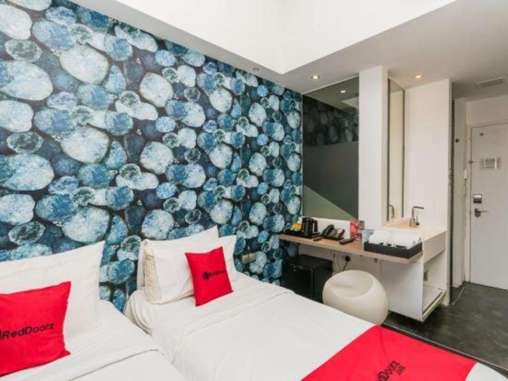 Reddoorz Hotel Plus @ Little India Singapura Luaran gambar