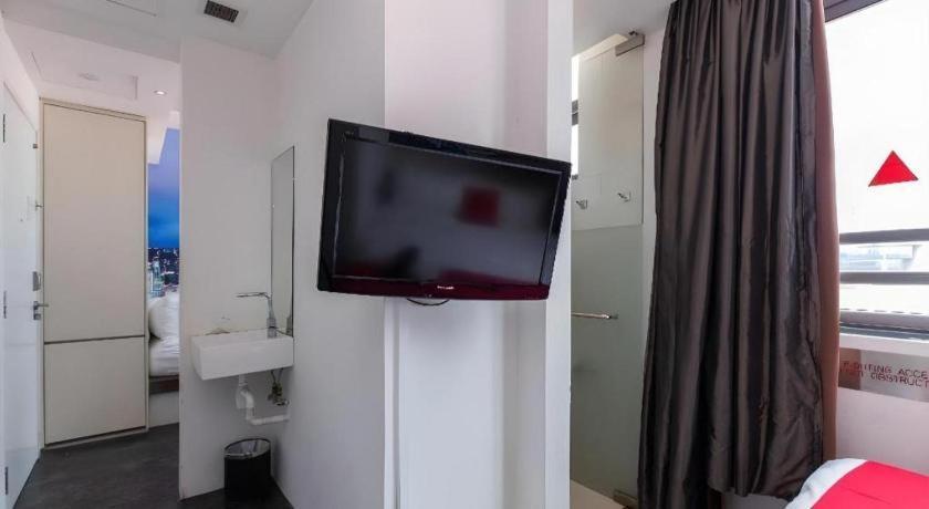 Reddoorz Hotel Plus @ Little India Singapura Luaran gambar