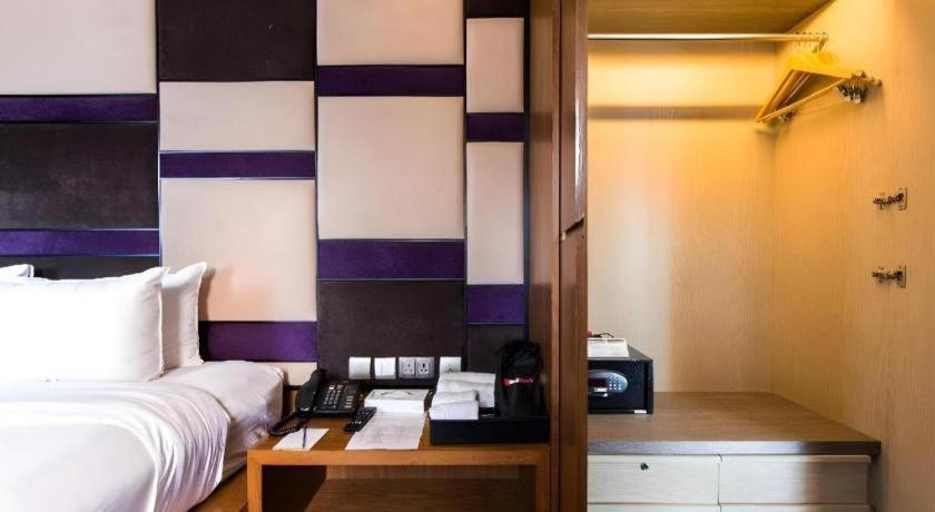 Reddoorz Hotel Plus @ Little India Singapura Luaran gambar